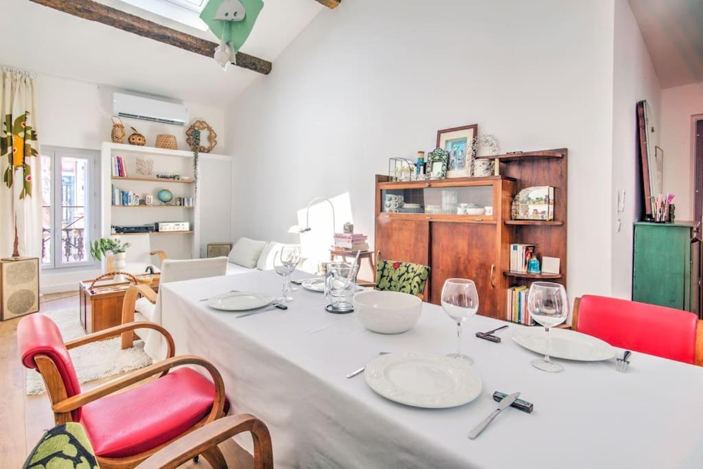 Appartement Place Des Halles Сет Екстериор снимка
