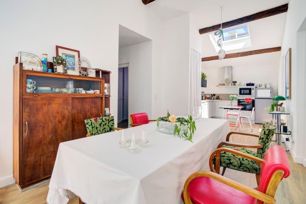 Appartement Place Des Halles Сет Екстериор снимка