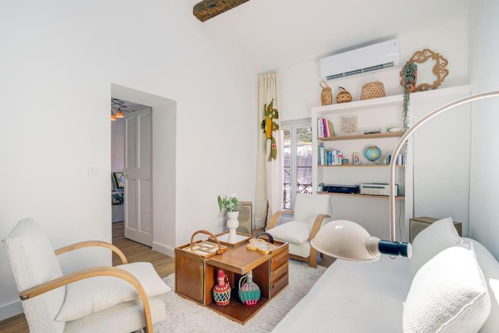 Appartement Place Des Halles Сет Екстериор снимка
